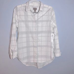NWT RETAIL $64.95 Chico's Feminine Plaid Button-Down Shirt Size 1 (M 8/10)
